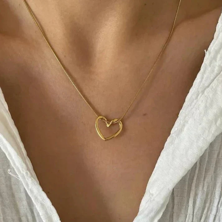 Collier pendentif cœur – Bijou élégant pour offrir en cadeau d'amour